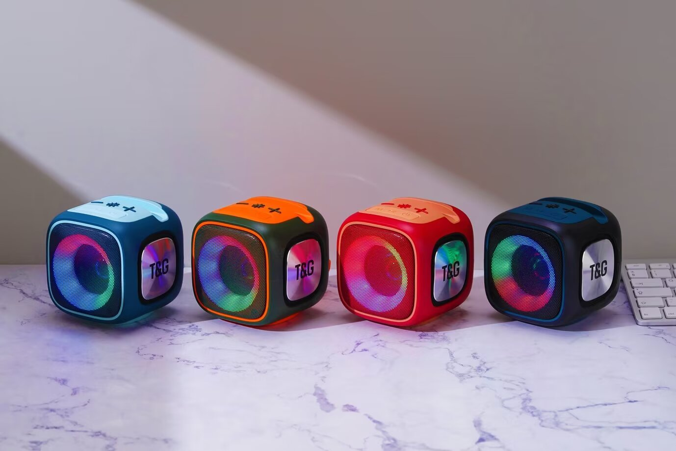 TEST MINI PORTABLE SPEAKER